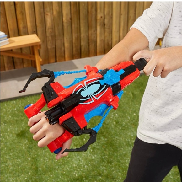 NIB NERF Marvel Spider-Man Strike 'N Splash Web Blaster 2-IN-1 Blast Darts/Water - Picture 6 of 7